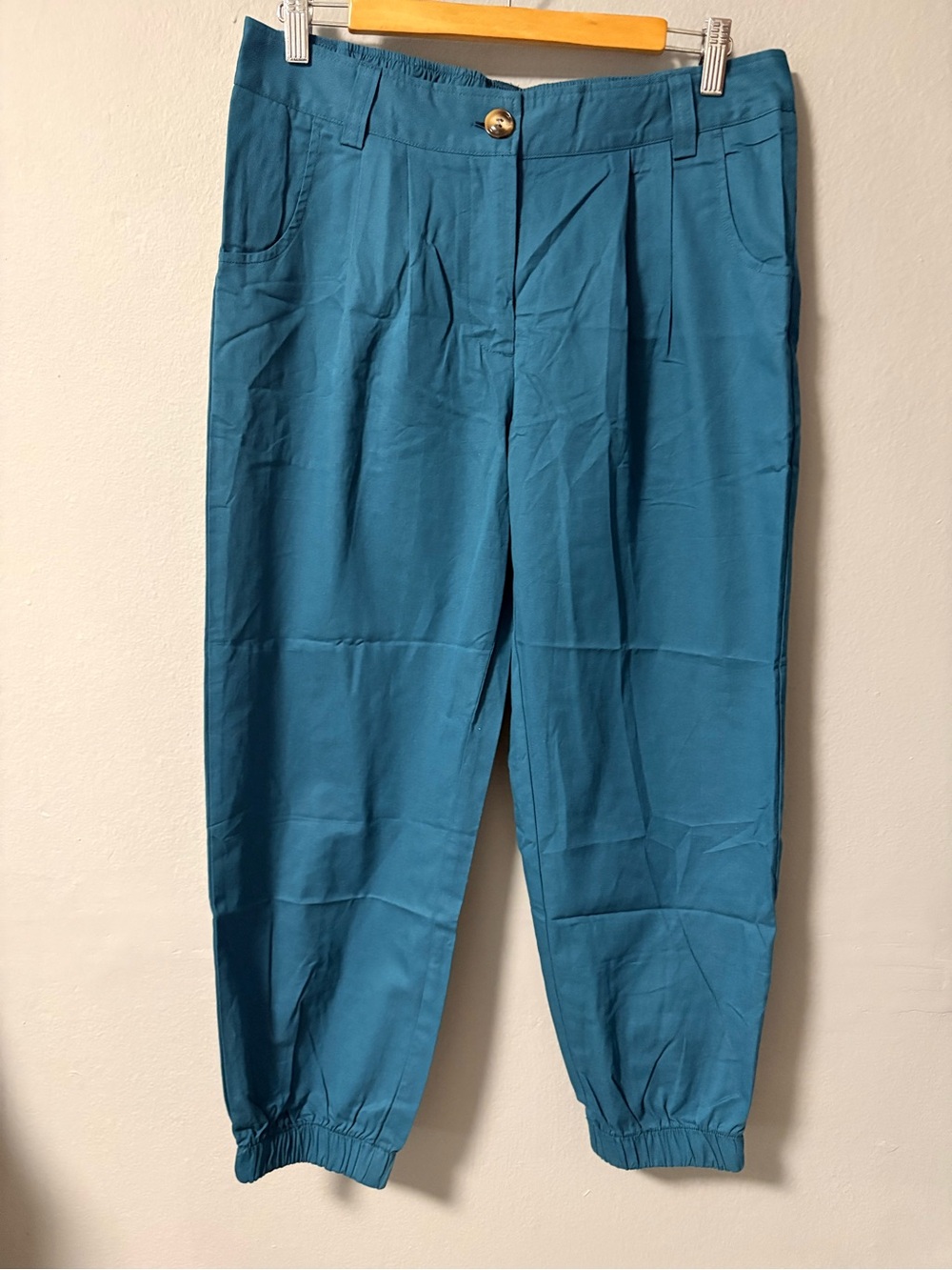 NWT Halara Mid Rise Casual Cotton Joggers with Pockets. Size Medium - Picture 7 of 12